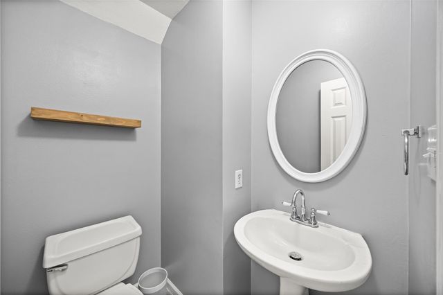 1530 Sutton Street, Houston, TX 77006