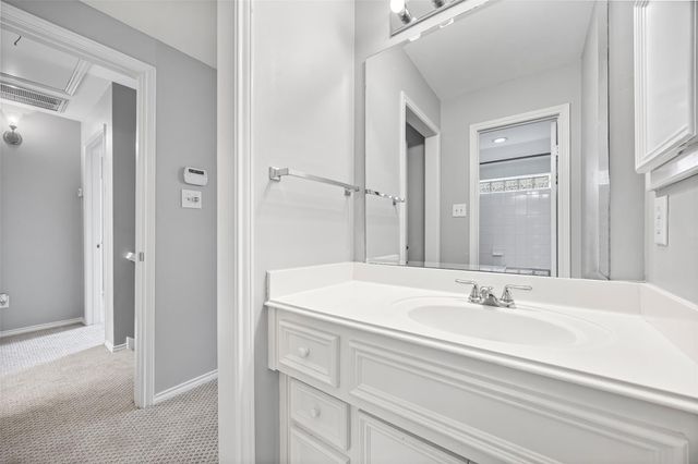 1530 Sutton Street, Houston, TX 77006