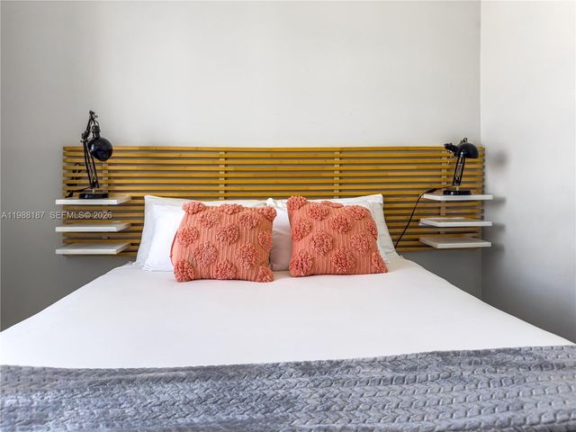 750 Collins Ave 302, Miami Beach, FL 33139