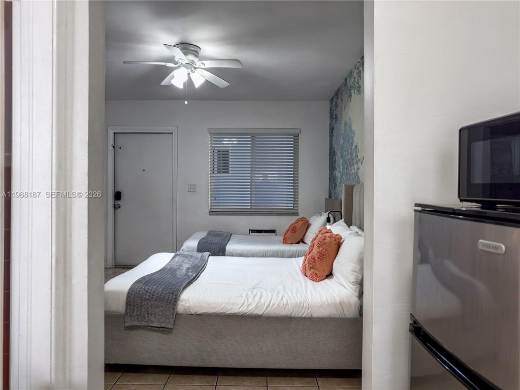 750 Collins Ave 302, Miami Beach, FL 33139