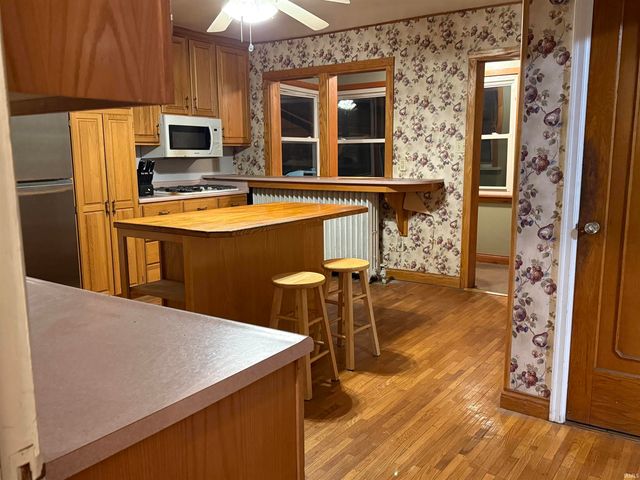 221 N 3rd Street, Decatur, IN 46733