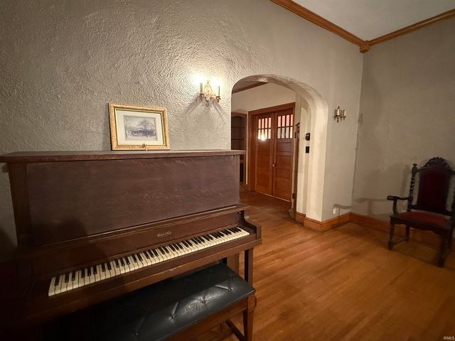 221 N 3rd Street, Decatur, IN 46733