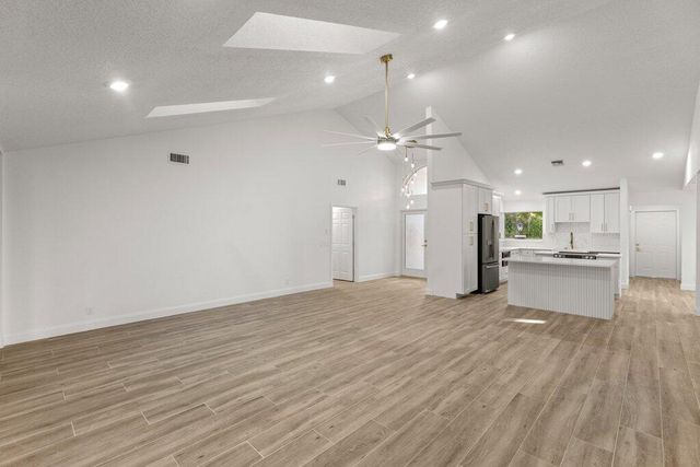 107 Golfview Court, Palm Beach Gardens, FL 33418