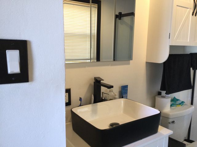 78 Fairmount Avenue, Bridgeport, CT 06606