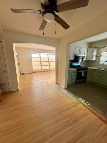 2156 Downey Road, Homewood, IL 60430