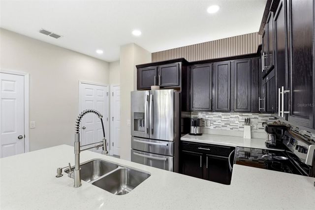 2605 PLAY HARD ALLEY, Kissimmee, FL 34744