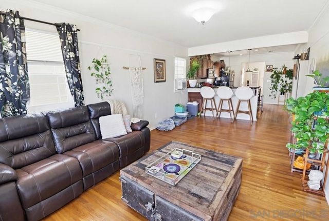 4566 32nd, San Diego, CA 92116