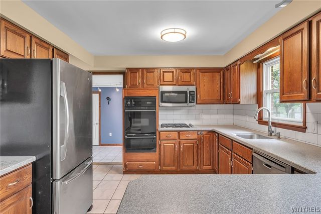 3773 Sowles Road, Hamburg, NY 14075