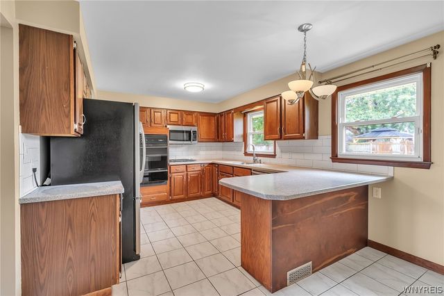 3773 Sowles Road, Hamburg, NY 14075