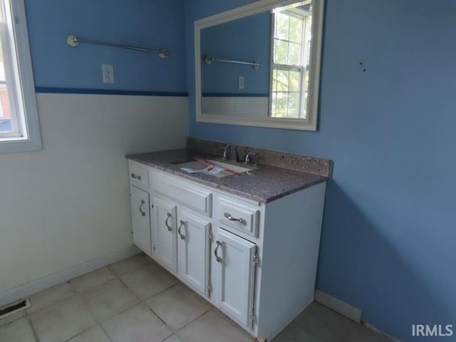 1728 Silver Street, Logansport, IN 46947