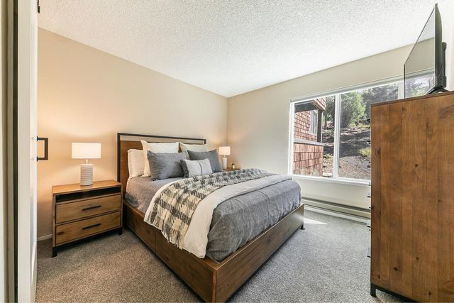 11723 Snowpeak Way Unit 569, Truckee, CA 96161