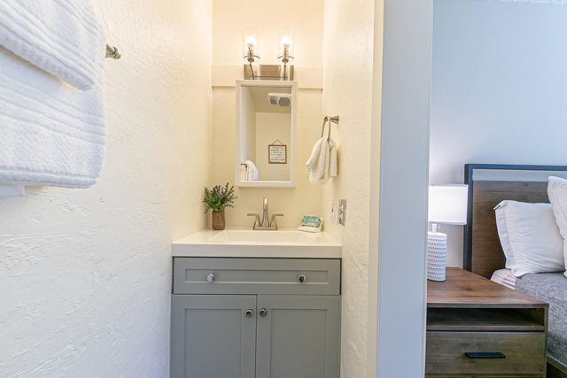 11723 Snowpeak Way Unit 569, Truckee, CA 96161