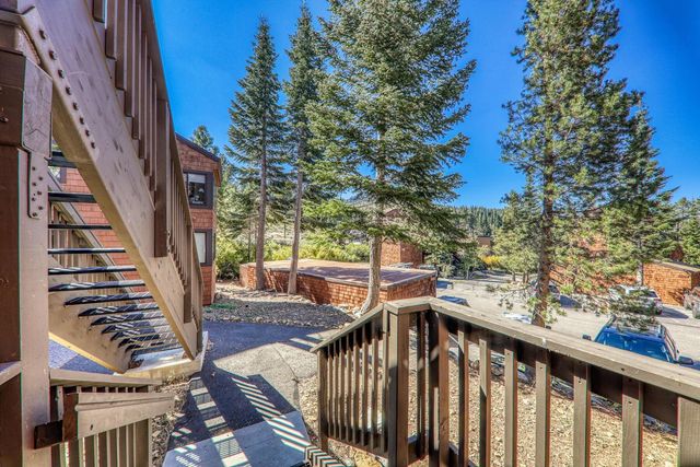 11723 Snowpeak Way Unit 569, Truckee, CA 96161