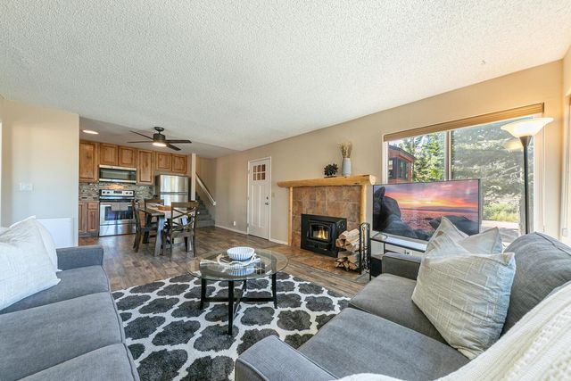11723 Snowpeak Way Unit 569, Truckee, CA 96161
