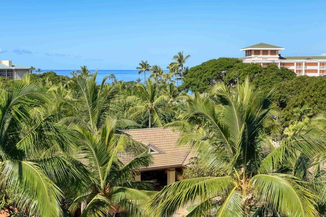 81 Makakehau Rd Unit 2 Apt H-2, Kihei, HI 96753