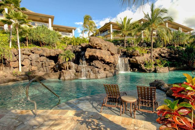 81 Makakehau Rd Unit 2 Apt H-2, Kihei, HI 96753