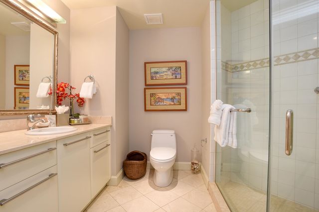 81 Makakehau Rd Unit 2 Apt H-2, Kihei, HI 96753