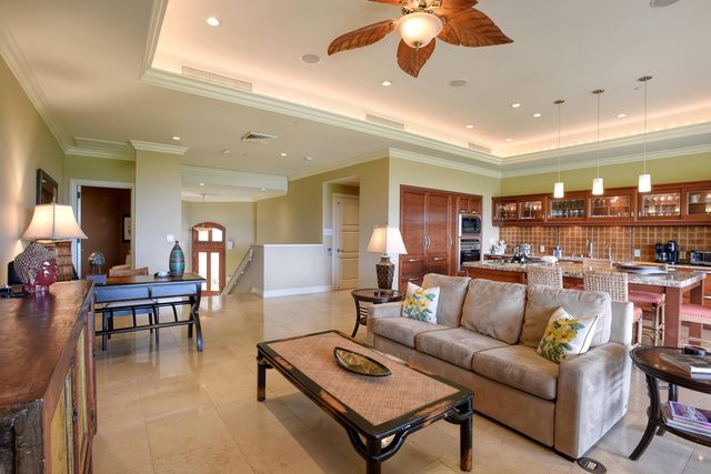 81 Makakehau Rd Unit 2 Apt H-2, Kihei, HI 96753