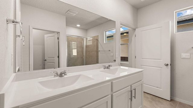 6124 Chicago Drive SE, Albuquerque, NM 87106