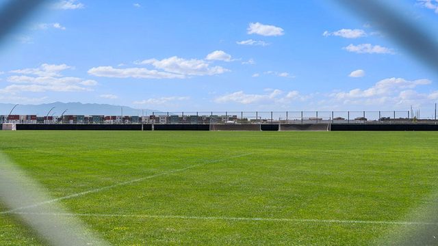 6124 Chicago Drive SE, Albuquerque, NM 87106