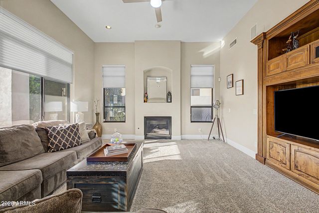 22852 N 52ND Street, Phoenix, AZ 85054