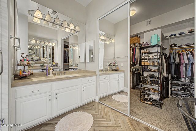 22852 N 52ND Street, Phoenix, AZ 85054