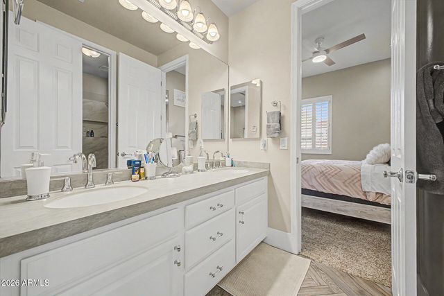 22852 N 52ND Street, Phoenix, AZ 85054