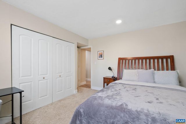 1908 Inglewood Dr Apt B, Charlottesville, VA 22901