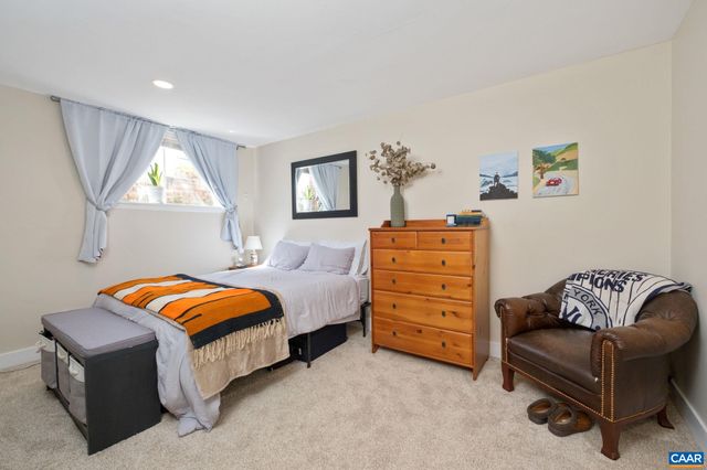 1908 Inglewood Dr Apt B, Charlottesville, VA 22901