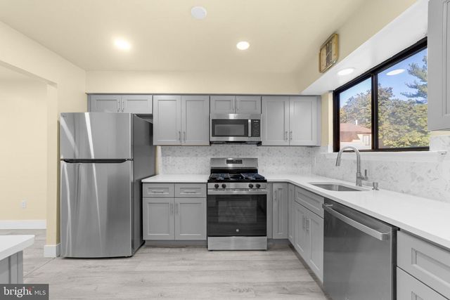 47 MARA CT, Cherry Hill, NJ 08002