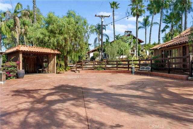 11550 Old Castle, Valley Center, CA 92082