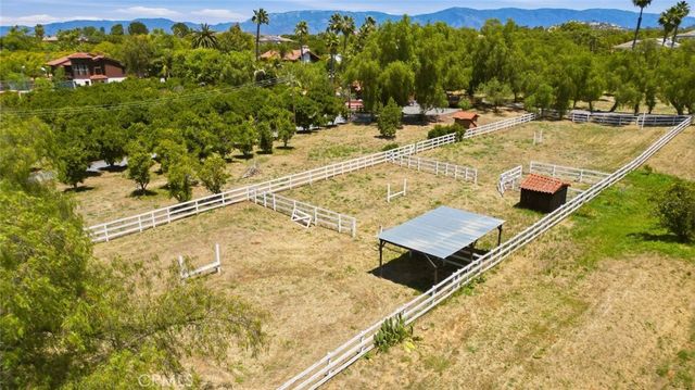 11550 Old Castle, Valley Center, CA 92082