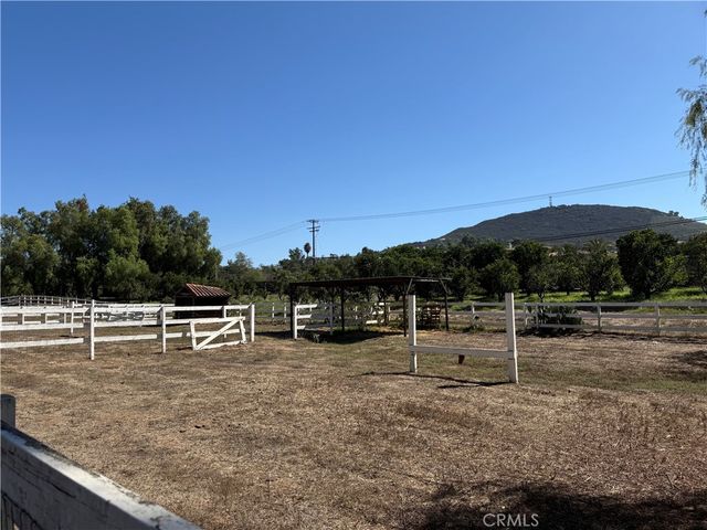 11550 Old Castle, Valley Center, CA 92082
