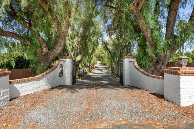 11550 Old Castle, Valley Center, CA 92082