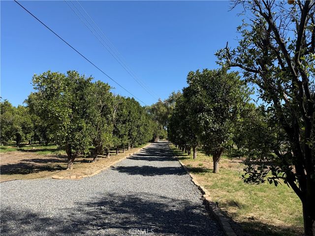 11550 Old Castle, Valley Center, CA 92082