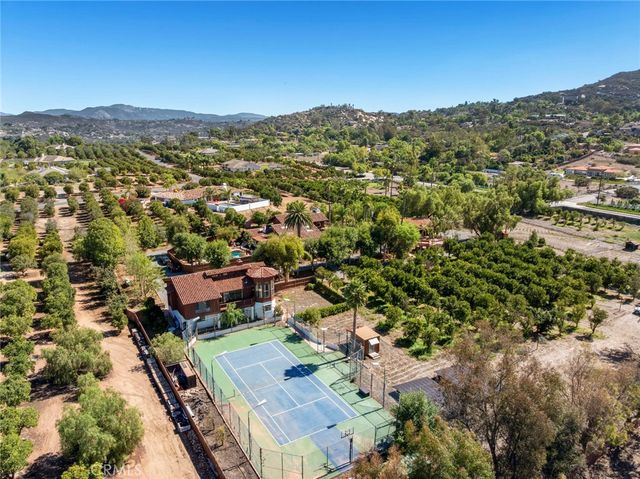 11550 Old Castle, Valley Center, CA 92082