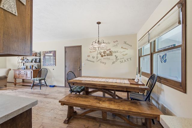 10560 SW Dennett Rd, Augusta, KS 67010