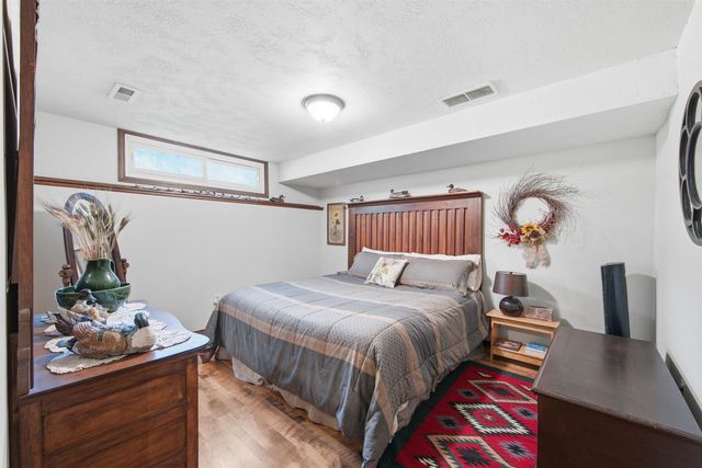 10560 SW Dennett Rd, Augusta, KS 67010
