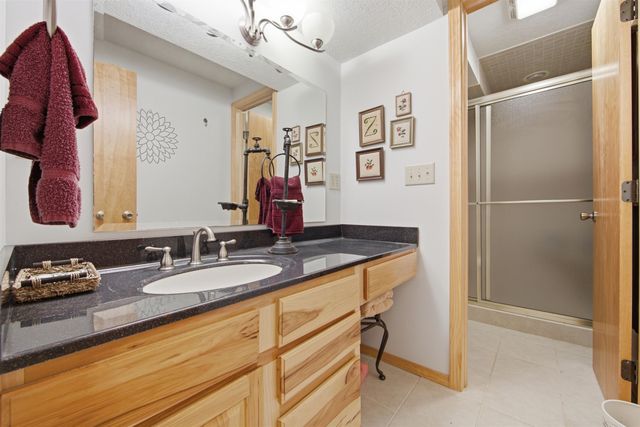 10560 SW Dennett Rd, Augusta, KS 67010