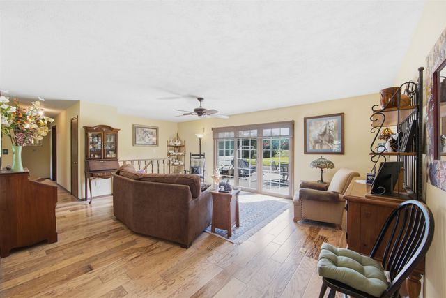 10560 SW Dennett Rd, Augusta, KS 67010