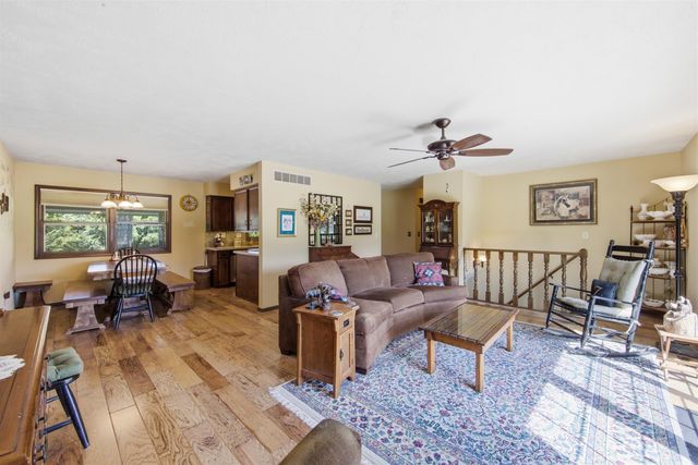 10560 SW Dennett Rd, Augusta, KS 67010