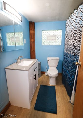 27305 bagley Road, Olmsted Twp, OH 44138