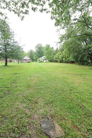 27305 bagley Road, Olmsted Twp, OH 44138