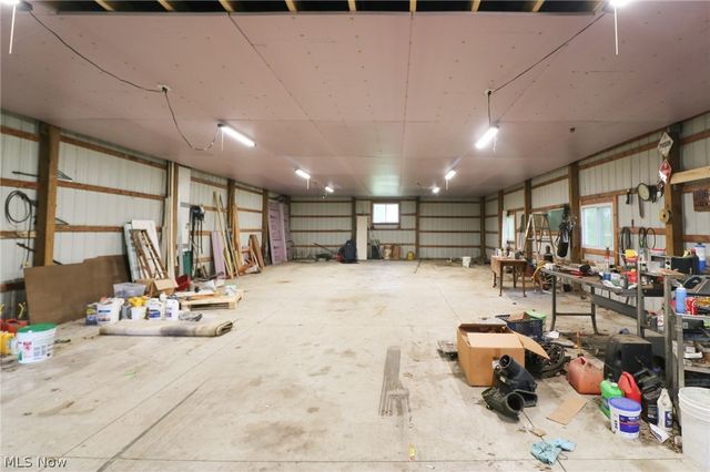 27305 bagley Road, Olmsted Twp, OH 44138