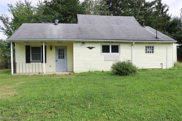 27305 bagley Road, Olmsted Twp, OH 44138