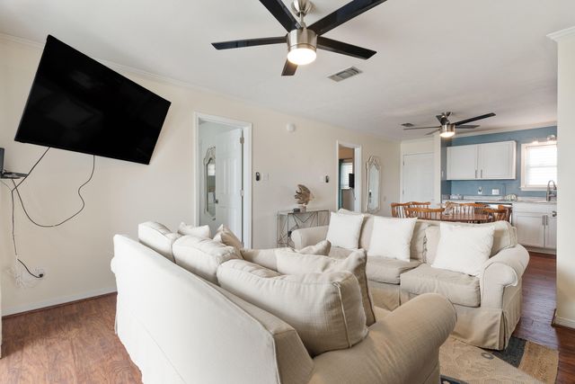 1330 SE Miracle Strip Parkway, 309, Fort Walton Beach, FL 32548