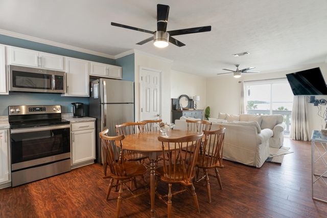 1330 SE Miracle Strip Parkway, 309, Fort Walton Beach, FL 32548