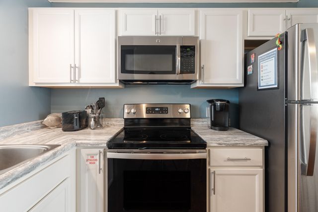 1330 SE Miracle Strip Parkway, 309, Fort Walton Beach, FL 32548
