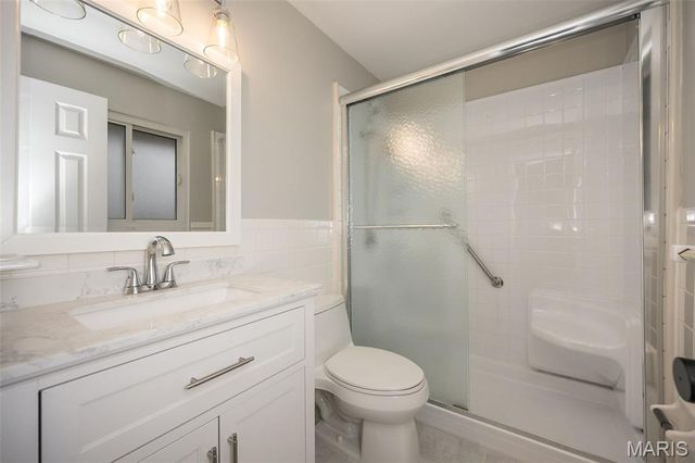 2949 Oetting Drive, St Charles, MO 63303