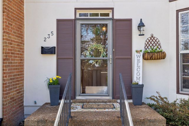 4400 Belmont Park Ter Apt 235, Nashville, TN 37215